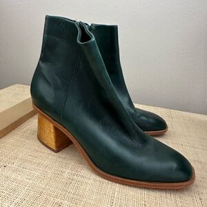 Bernardo Forest Green Leather Ankle Booties